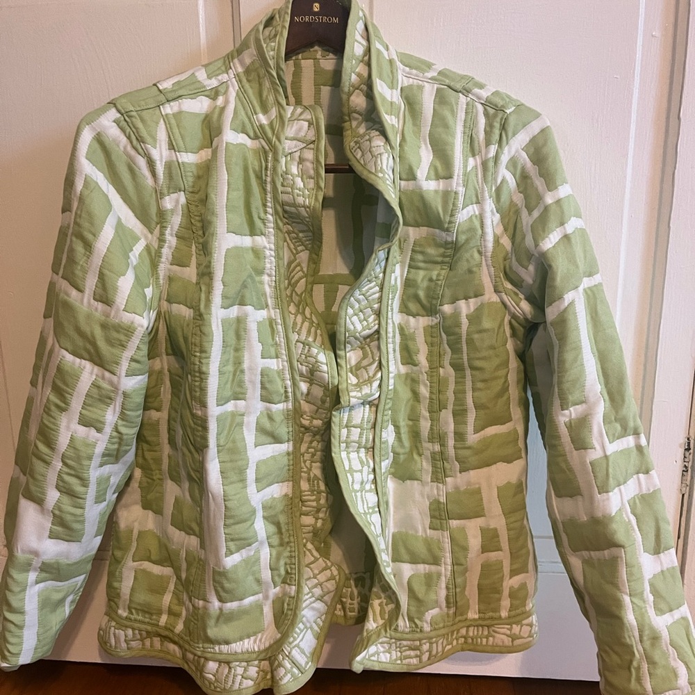 Trimdin reversible Green and White Blazer with Modern Pattern